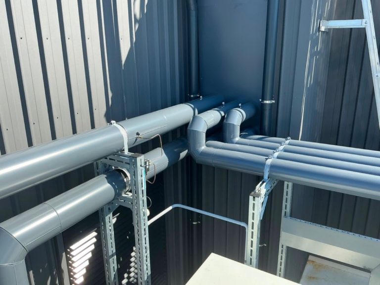 Insulation and cladding on site, photo 5